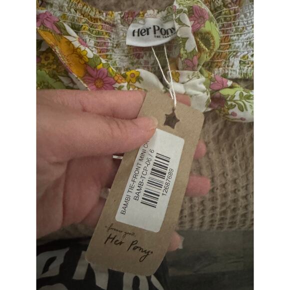 NWT Her Pony The Label Bambi Tie Front Floral Crop Top Size 6 - Picture 4 of 7